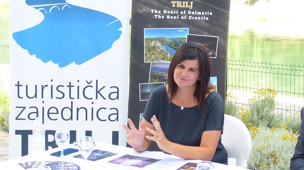 Andriana Ivković Andriana Ivković