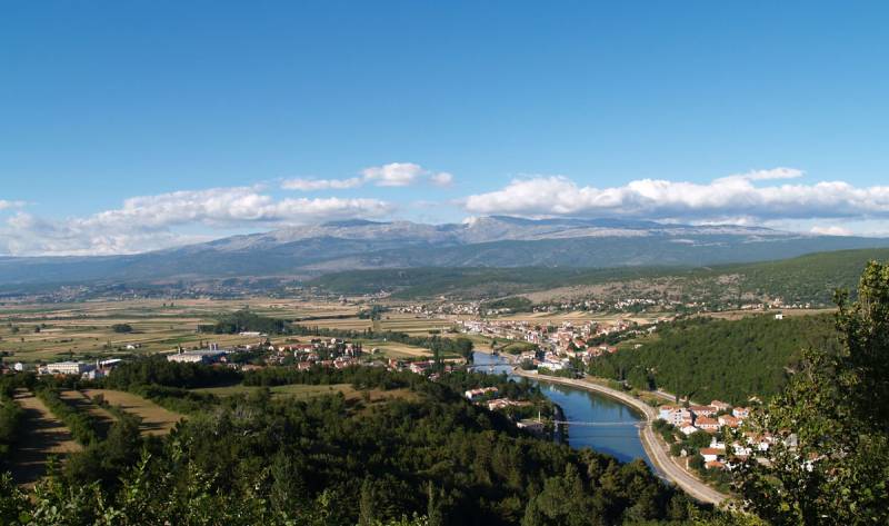 Tradicionalni zimski uspon na Kame&scaron;nicu