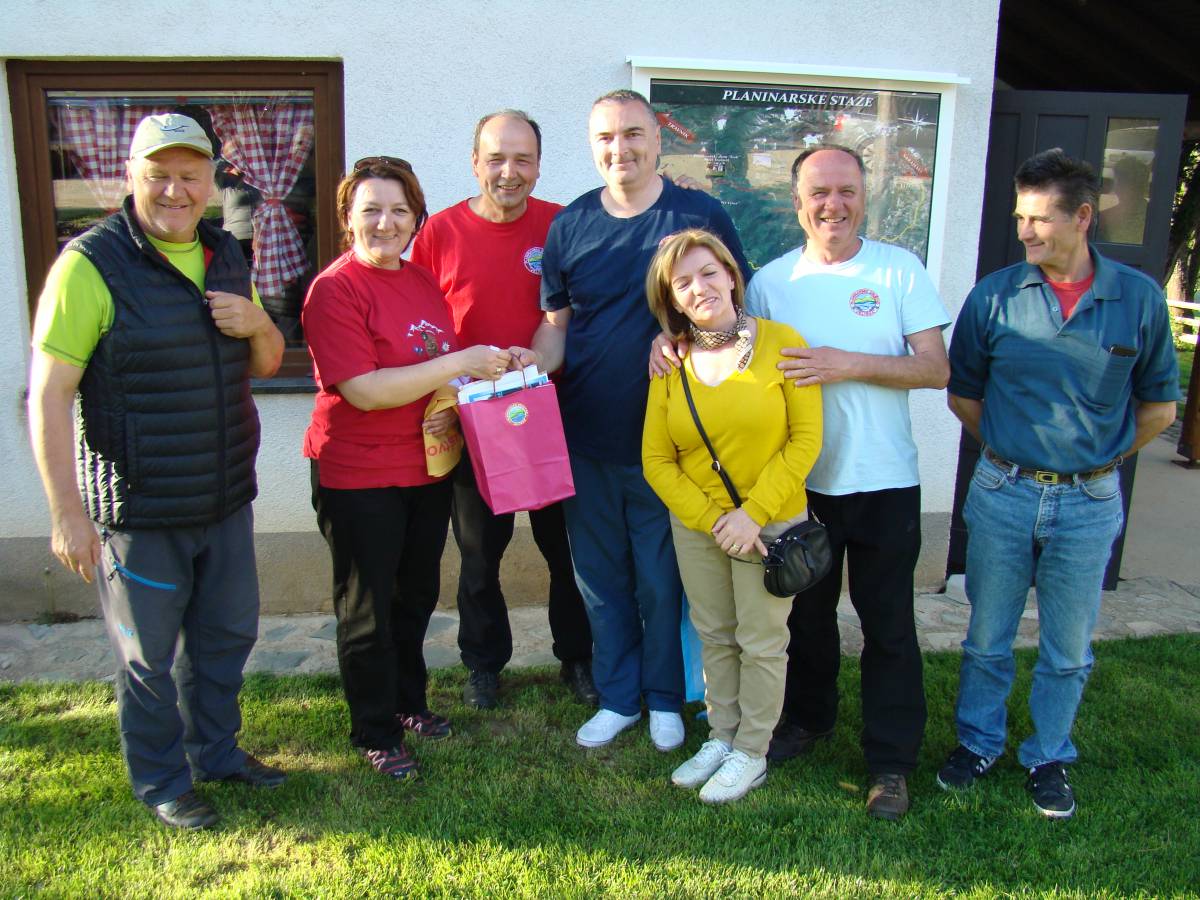 Članovi PD Jelinak posjetili HPD Vitez